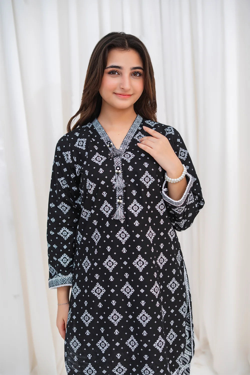 Women's Black Geometric Lawn Co-Ord Set 2 Piece T-MC-TP-005